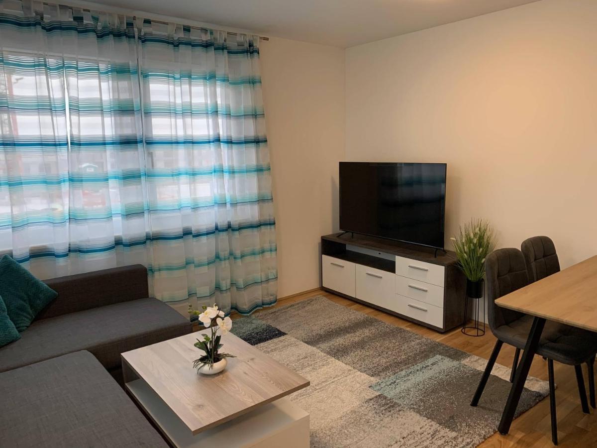 Modern Airconditioned City Close To Vic Apartament *